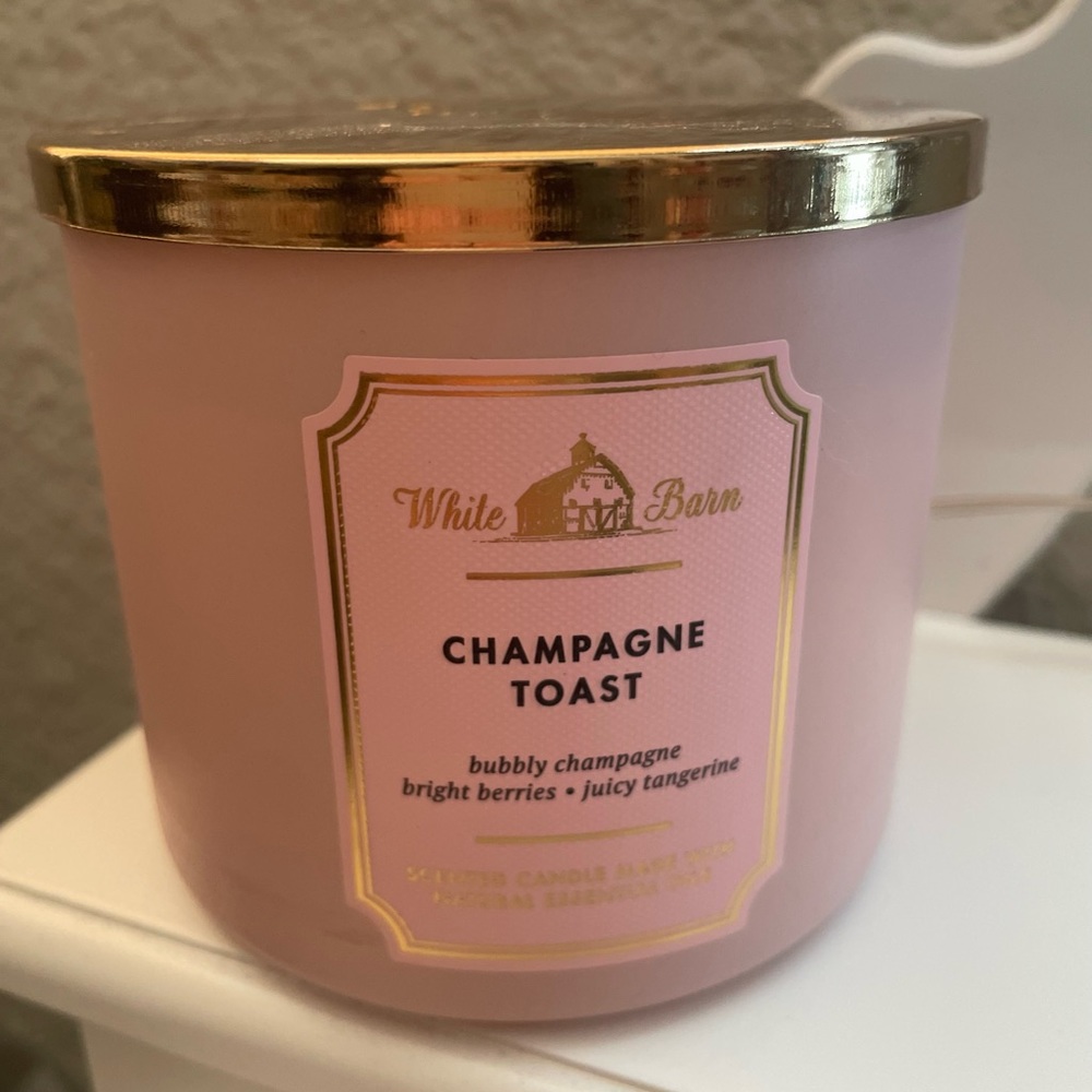 White Barn Champagne Toast 3 Wick 14.5 Oz Scented Candle